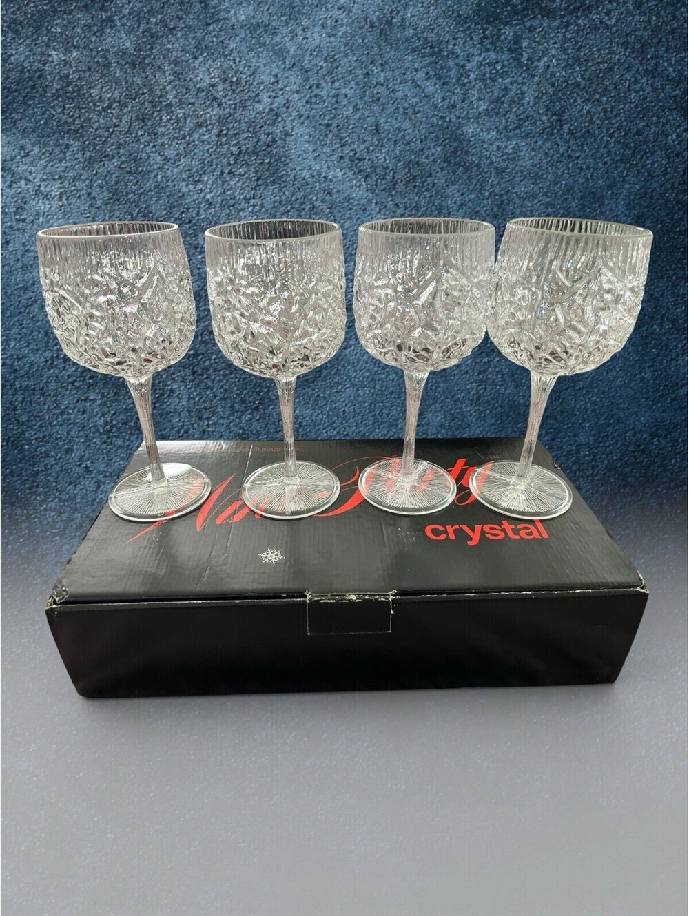 VNTG Plastic Snow Crystal Wine Glasses USA Made Norse Barware Set Of 4 (2 Avail)